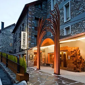 Pey Hotel